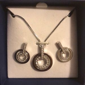 Swarovski Circle Pendant